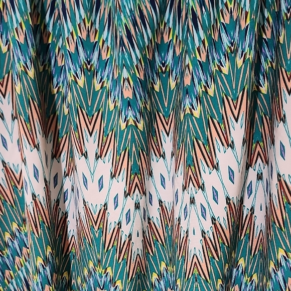 Elegant Multicolor Maxi Skirt - Picture 3 of 8